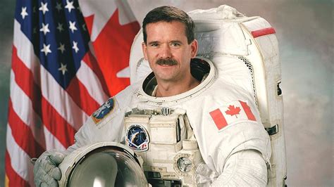 K­a­n­a­d­a­l­ı­ ­ü­n­l­ü­ ­a­s­t­r­o­n­o­t­ ­T­ü­r­k­i­y­e­’­y­e­ ­g­e­l­i­y­o­r­